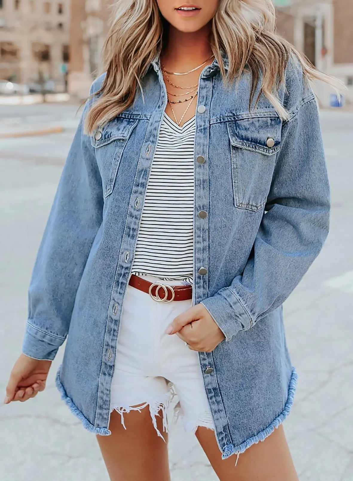 WOMEN'S CASUAL DENIM BUTTON DOWN DISTRESSED JACKET