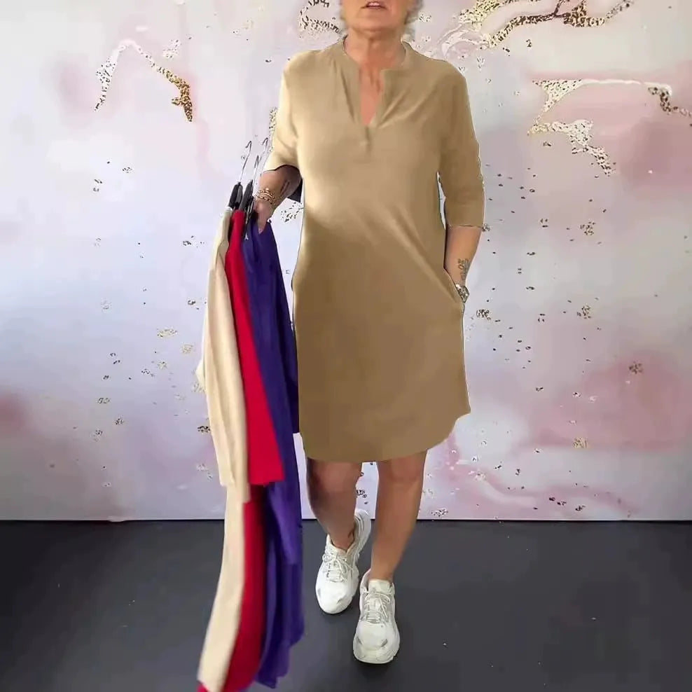 Simple dress with V-neck