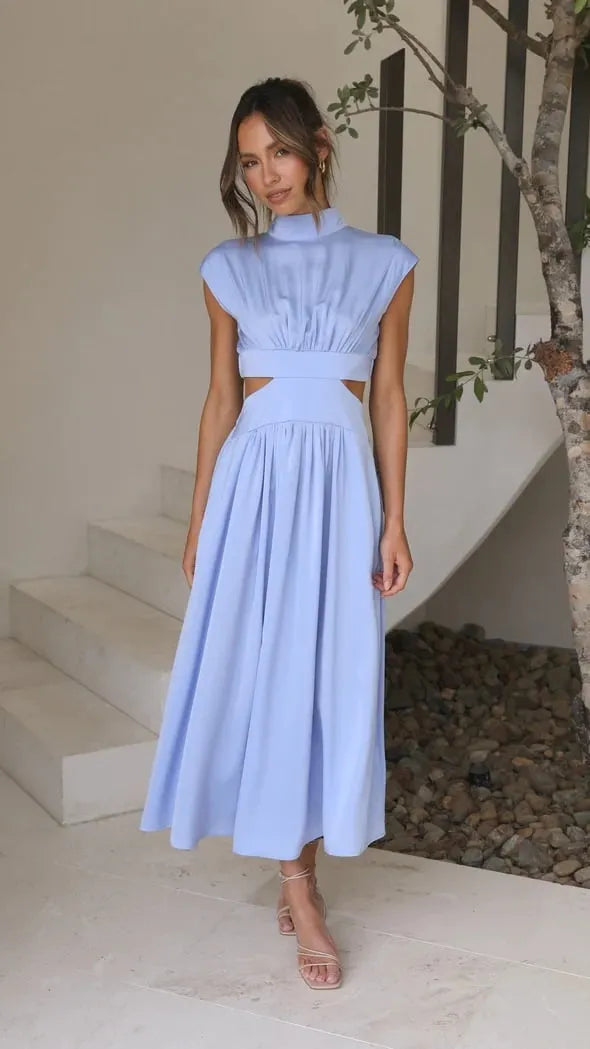 Cutout Waist Pocketed Vacation Midi/Mixi Dress