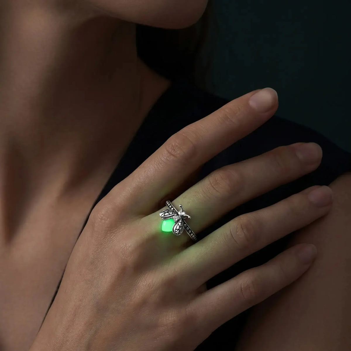 🔥Firefly Glow Ring S925 Silver – ✨Luminous Nature-Inspired Zircon Ring for Women | Cute Night Glow Jewelry Gift for Her