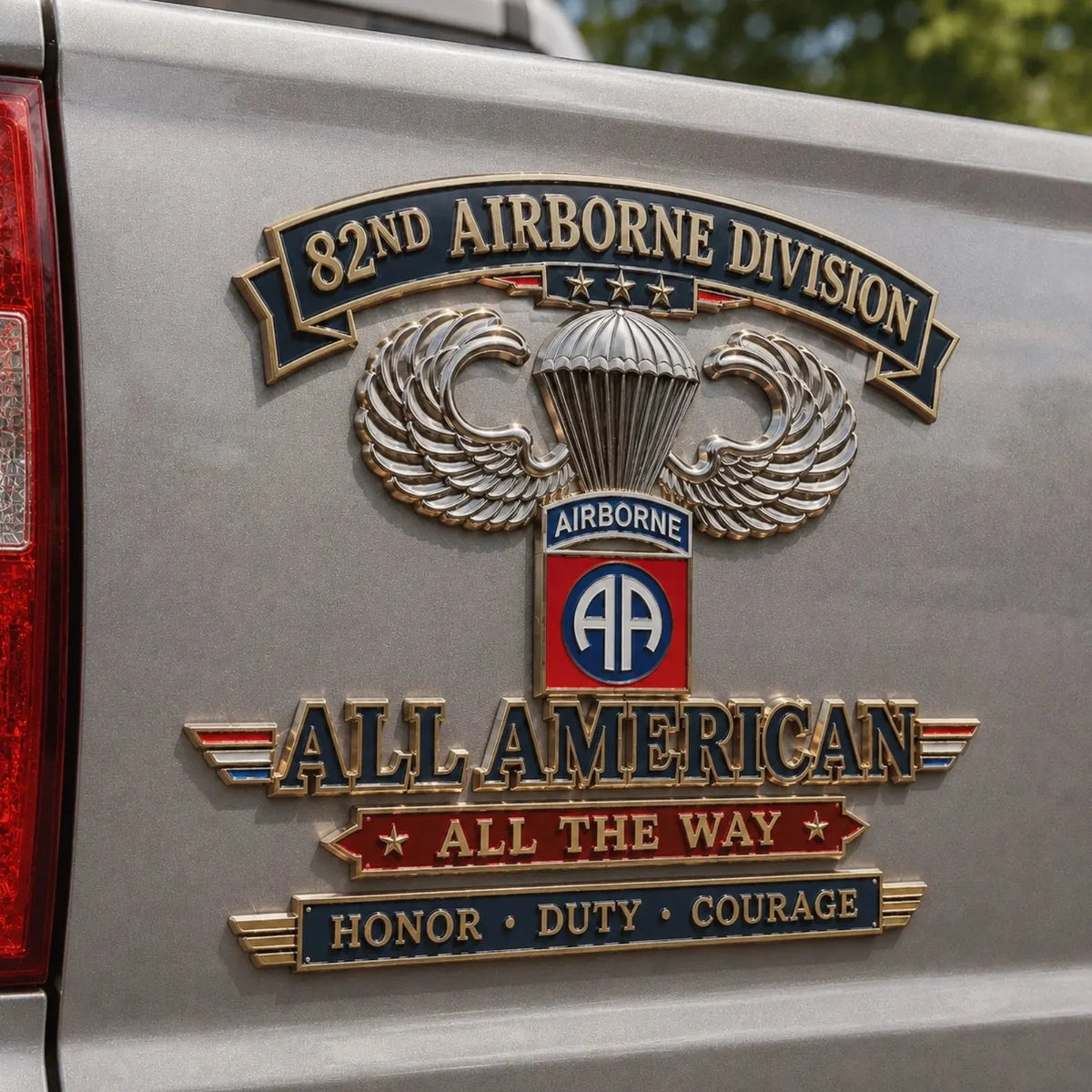🪂U.S. Army 82nd Airborne Division Tribute Metal Car Emblem