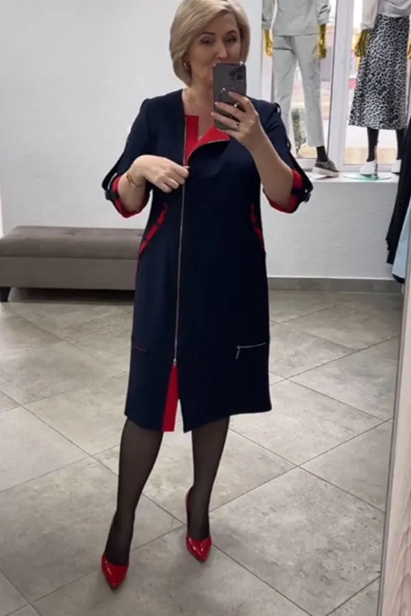 Fashionable high-end women's dress with side zipper