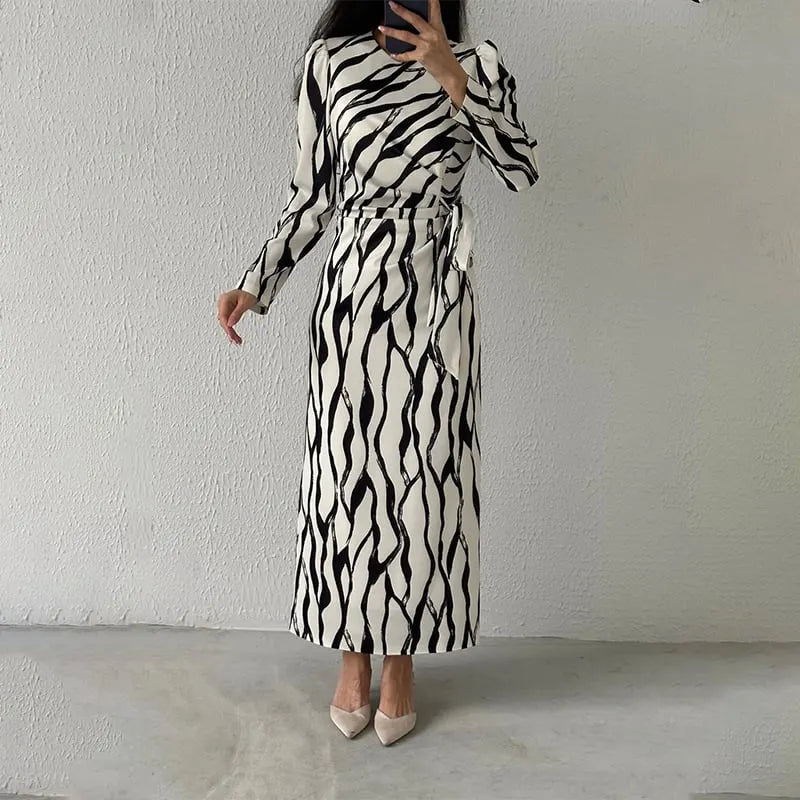 Graffiti Long Sleeve Striped Dress with Tie Waist - Slim Fit