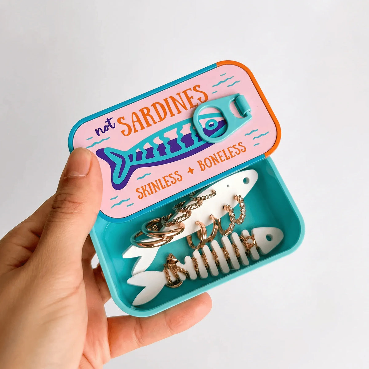 Travel jewelry case