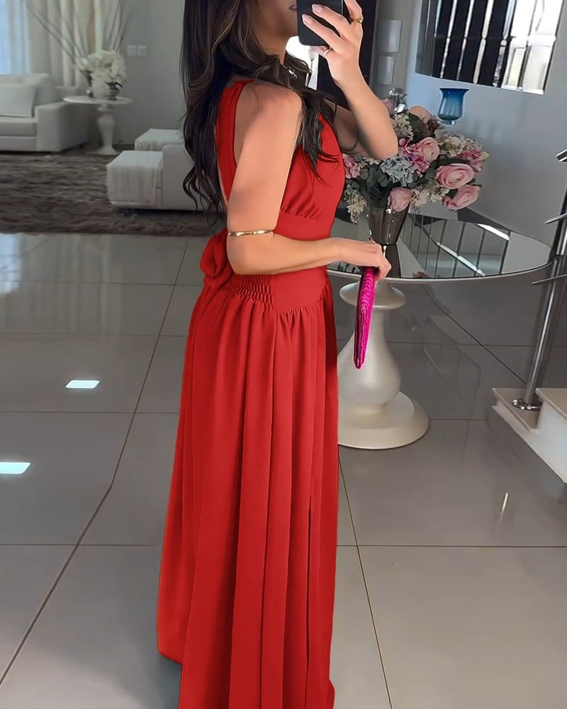 Chic Halter Criss-Cross Flared Dress for a Glamorous Night ✨