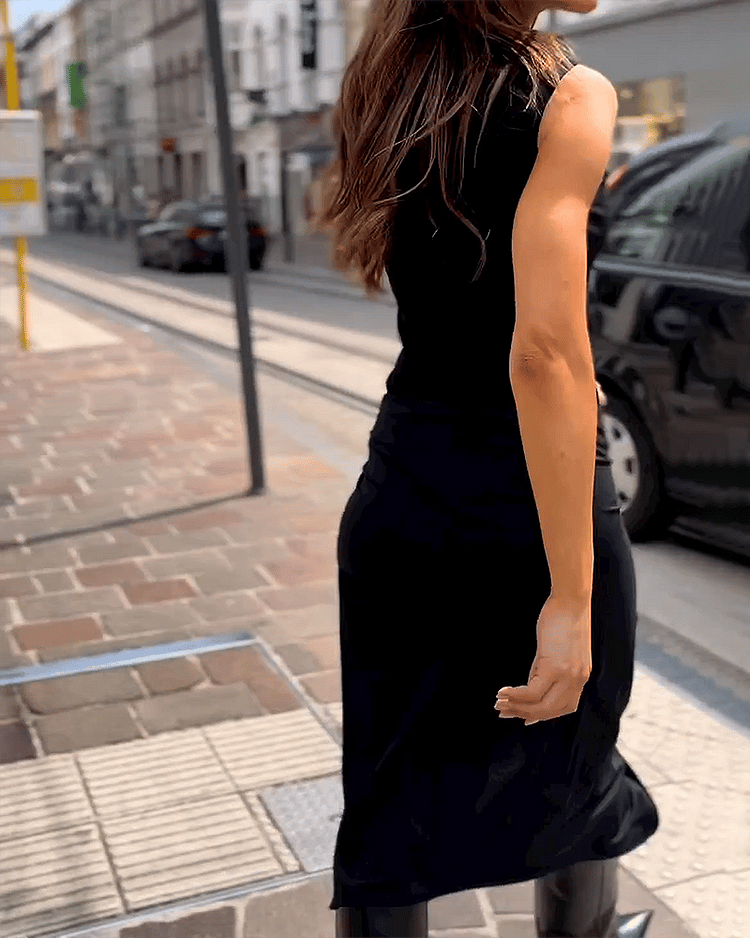 Sleeveless Slim Fit Long Dress