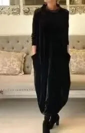 New slimming long dress with round neck