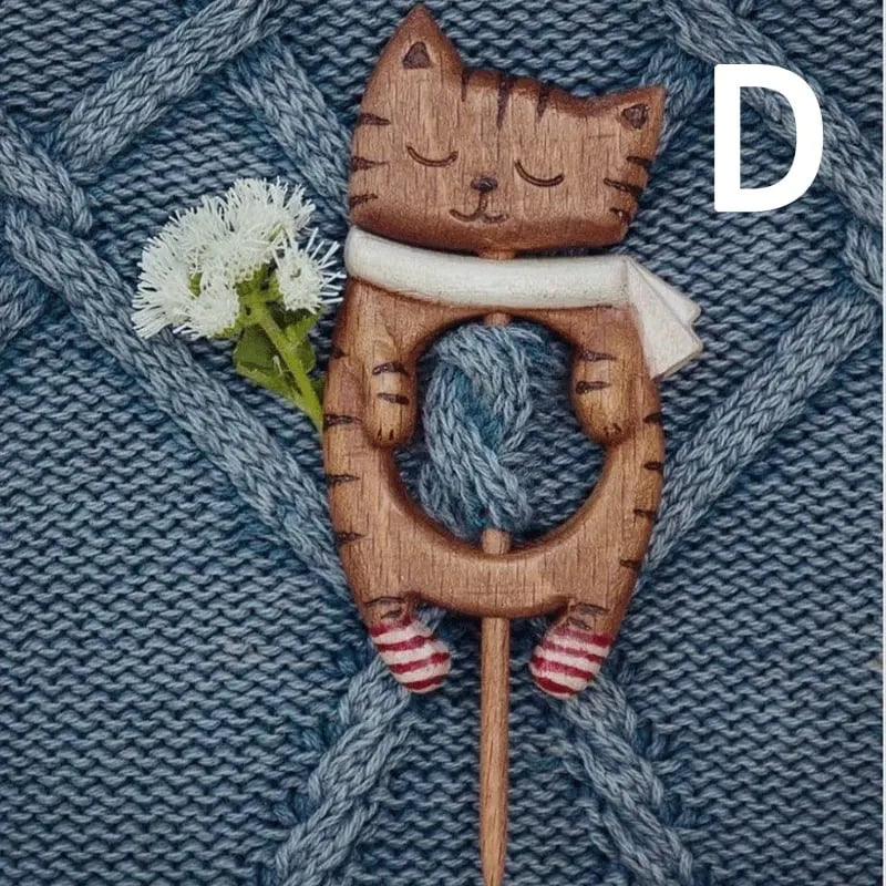 🐾Wooden Animal Brooches