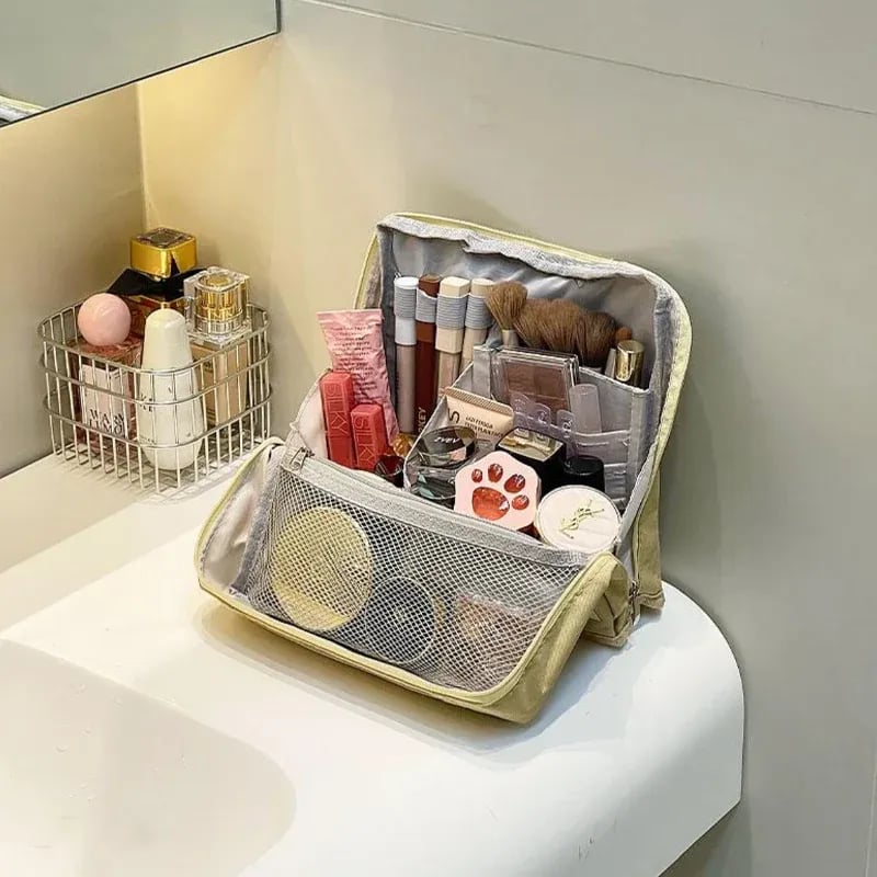 🔥 HOT SALE 🔥Standing Makeup Bag – Portable, Large Capacity