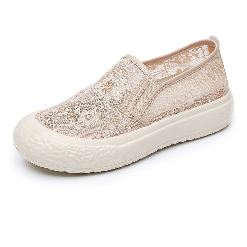 Hollow breathable thick-soled casual shoes