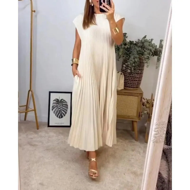 🔥Seasonal promotions 49%OFF - Women Pleated Simple Solid Color Dress