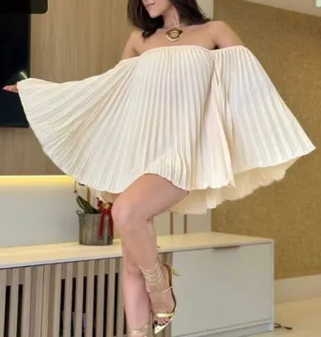 Casual Off-Shoulder Pleated Top and Shorts Set
