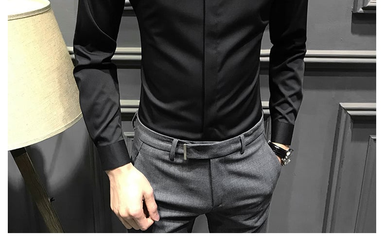 Men's Wrinkle-Free Button-Down Shirt