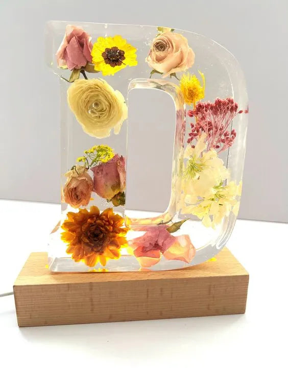 Handmade Floral Resin Night Light🕰