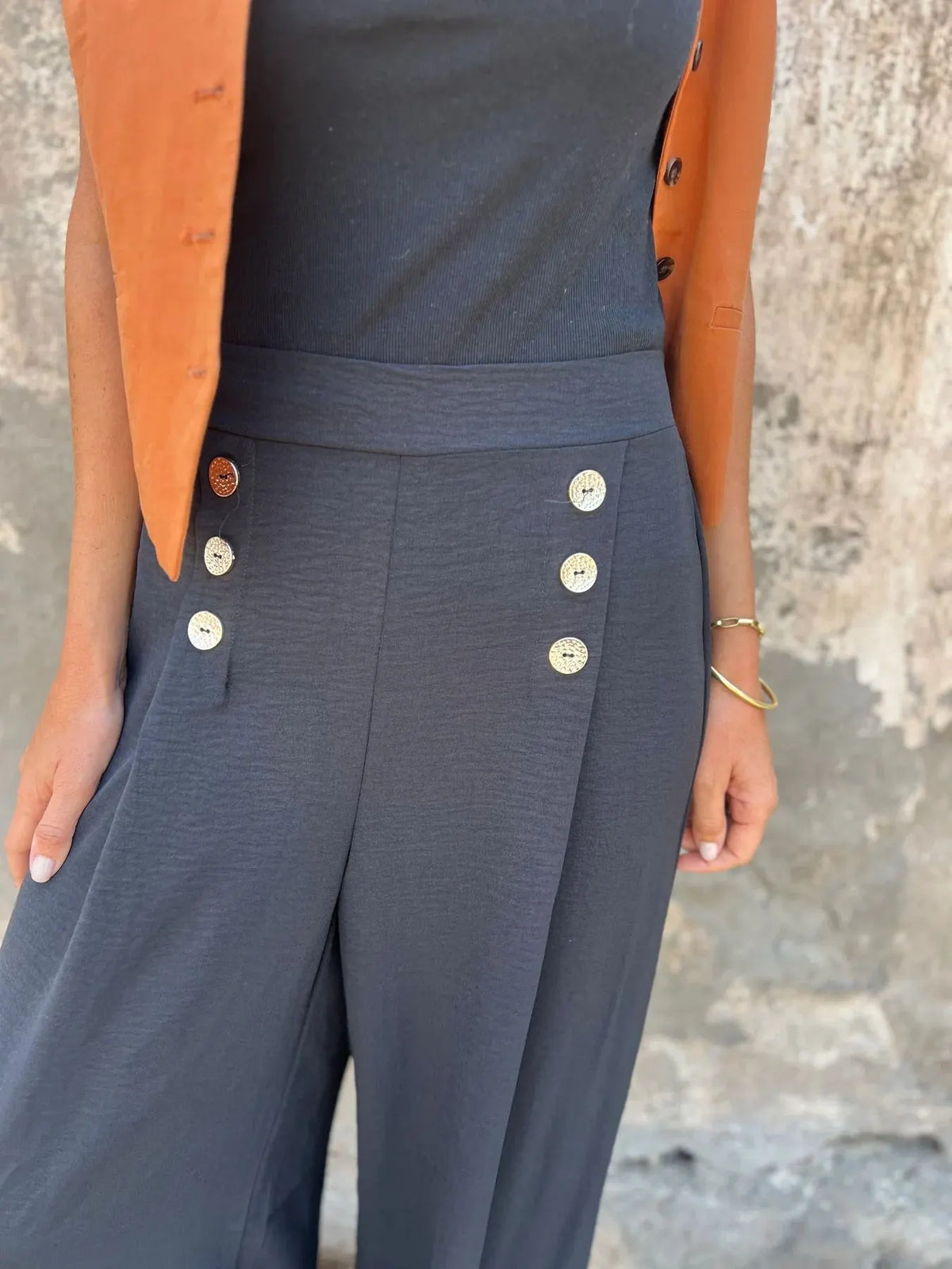 Women's Button-Decorated Loose-Fit Wide-Leg Pants