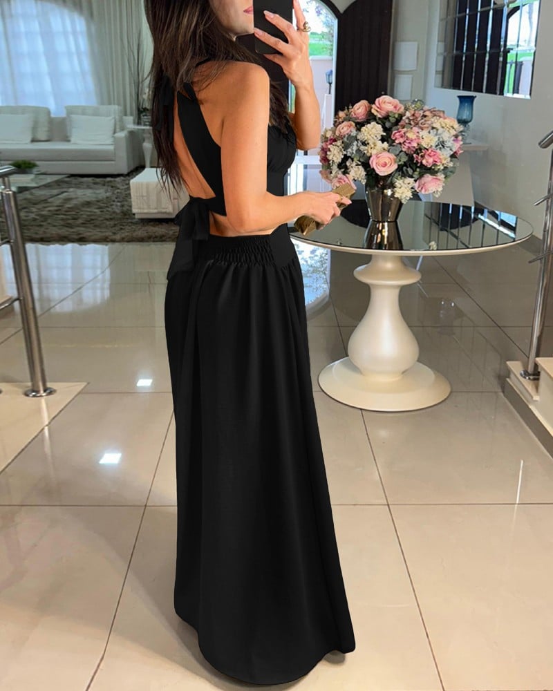Chic Halter Criss-Cross Flared Dress for a Glamorous Night ✨