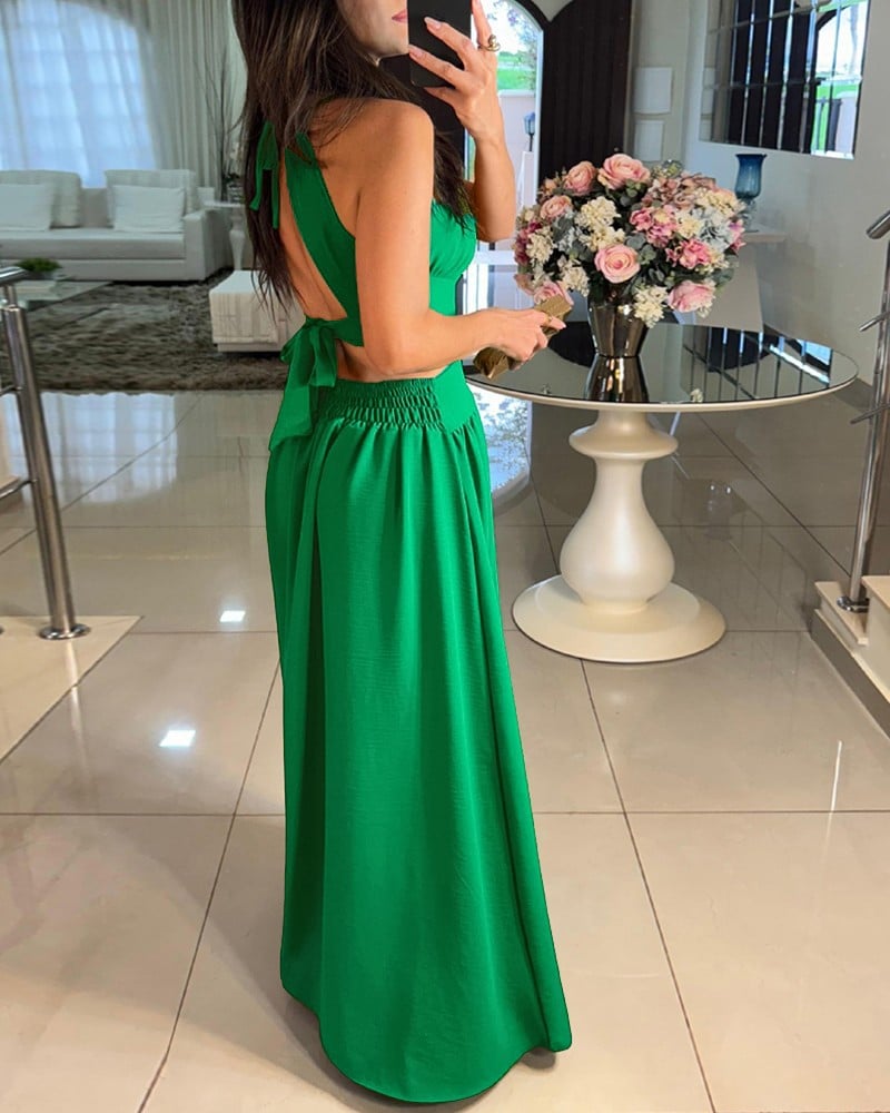 Chic Halter Criss-Cross Flared Dress for a Glamorous Night ✨