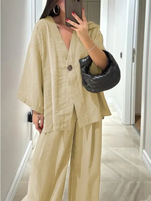 Solid color V-neck top and wide-leg pants set