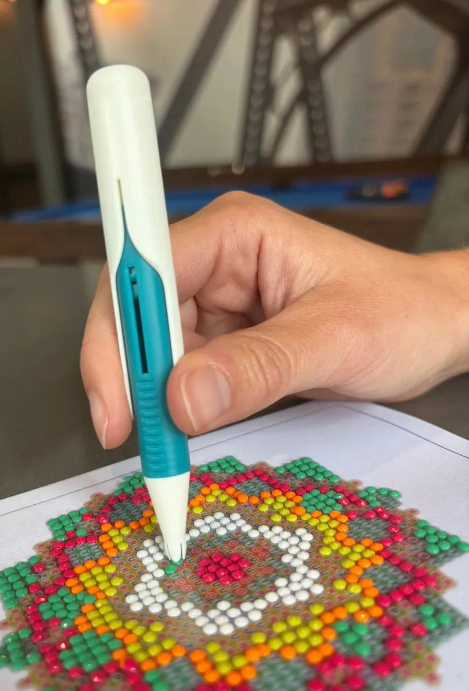 🔥HOT SALE🔥🔥49% OFF 💎 Automatic Diamond Painting Bead dispenser | Wax-Free Round Drill Pen for Faster, Easier Crafting ✨