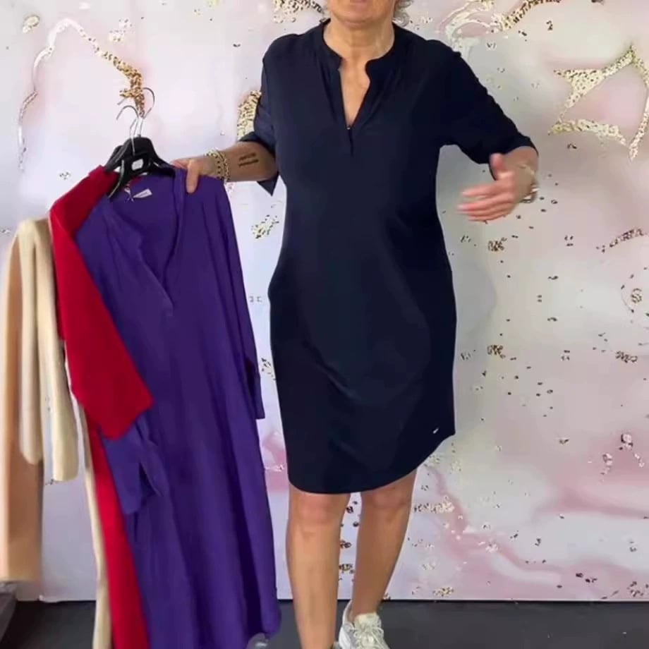 Simple dress with V-neck