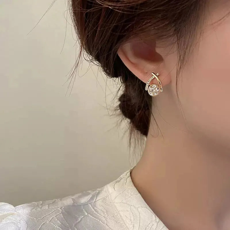 Women's Fashion Cross Stud Earrings