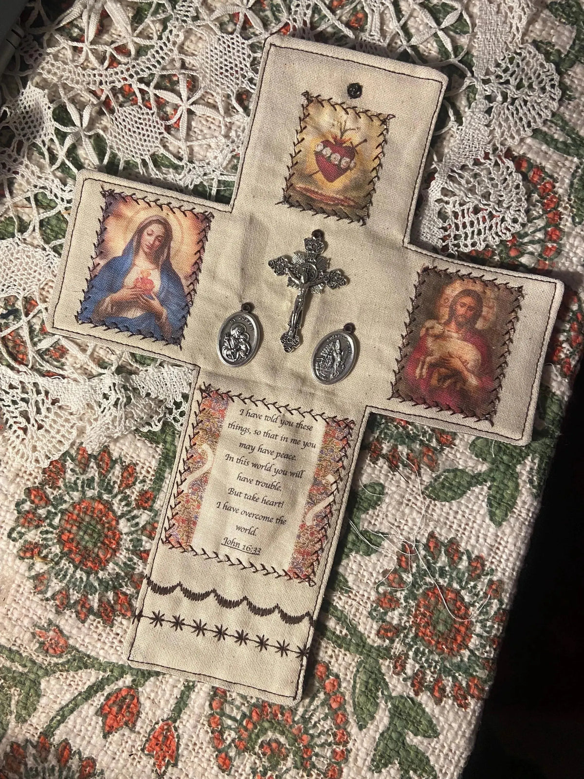 ✝️Handmade Catholic Pocket Altar - Travel Altar for Daily Devotion & Prayer|🎁Perfect Faith Gift