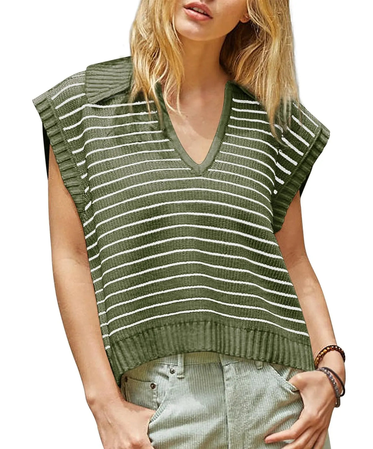 V-Neck Sleeveless knitted top