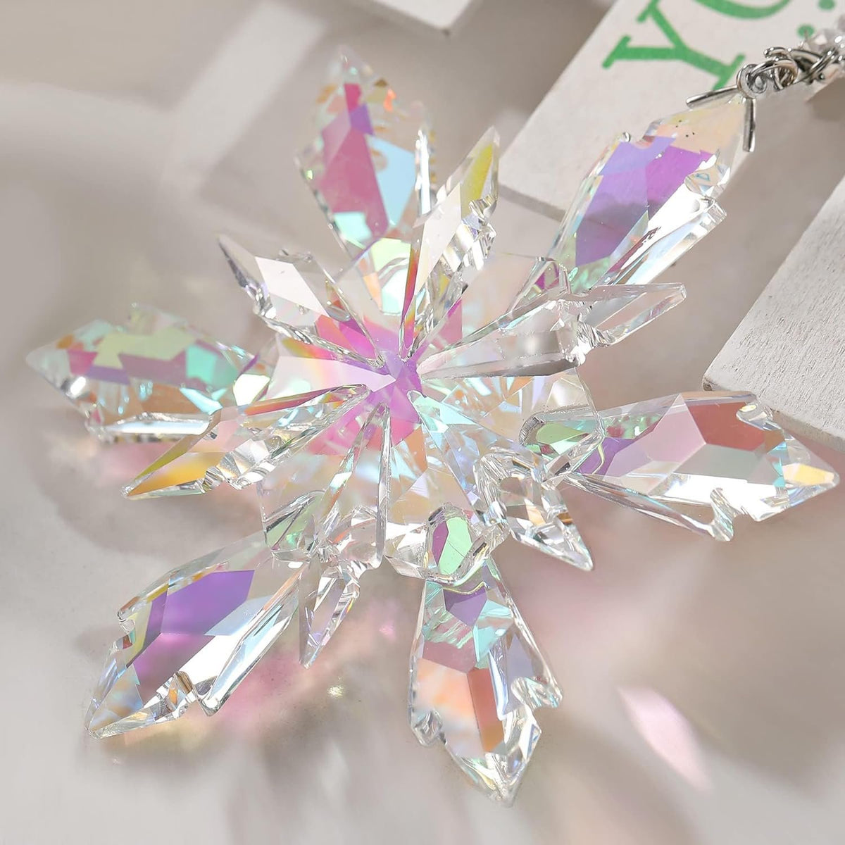 🔥LAST DAY 50% OFF - ❄️🌈Crystal Snowflake Suncatcher
