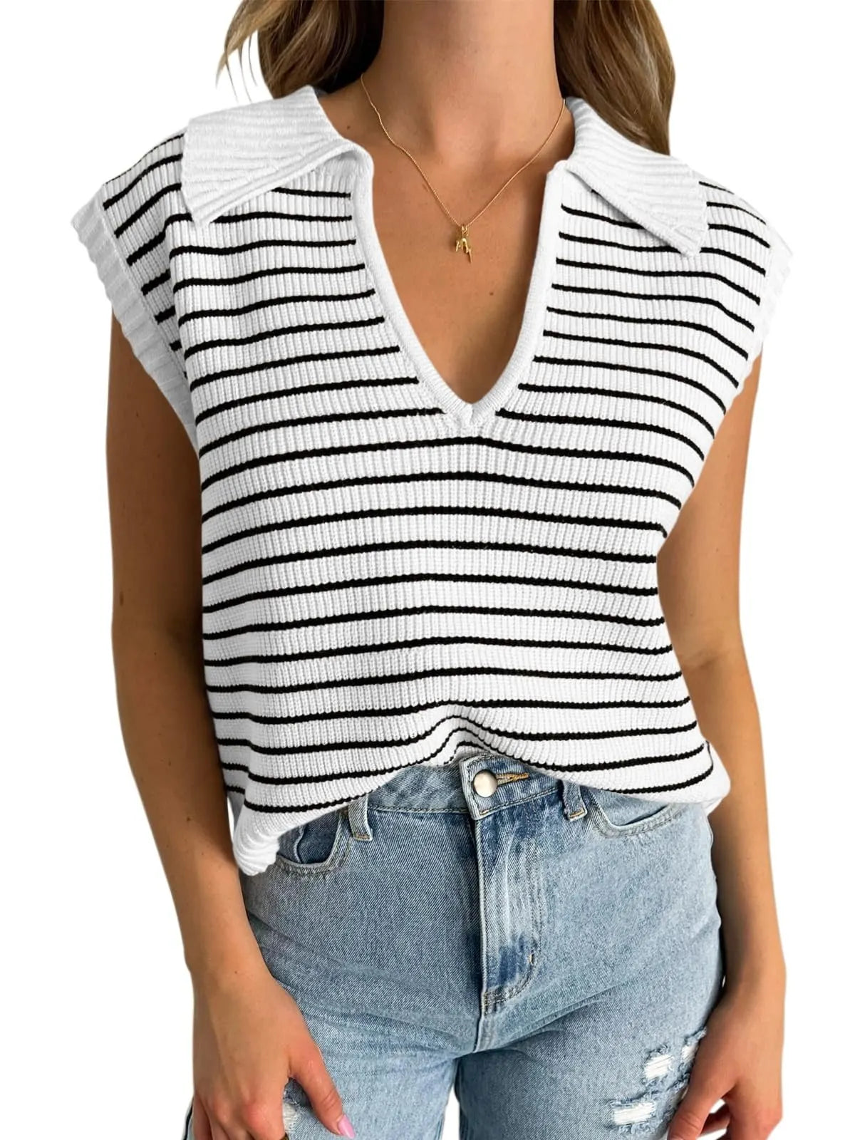 V-Neck Sleeveless knitted top