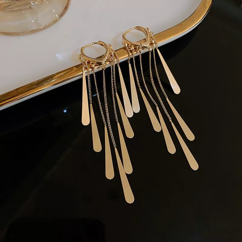 FASHION LONG TASSEL EARRINGS