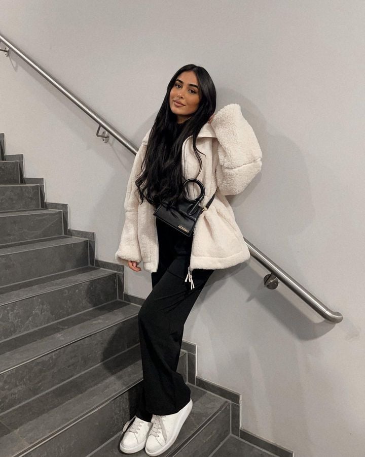 Women's Thick and Warm Loose-Fit Jacket with Double Zipper
