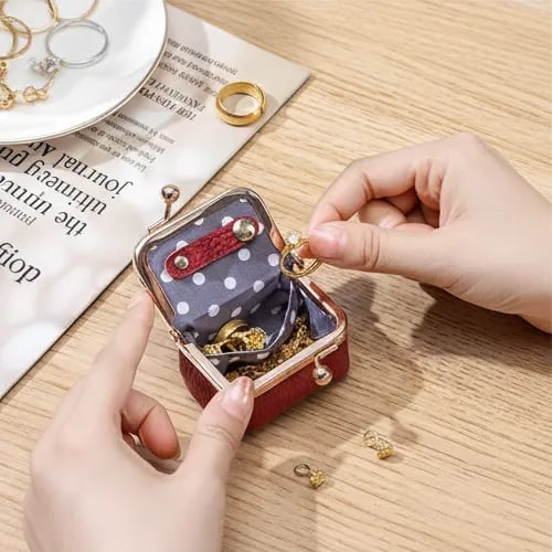 🎉✨New Arrival✨PU Leather Mini Jewelry Box