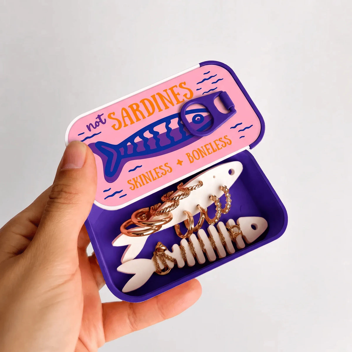 Travel jewelry case