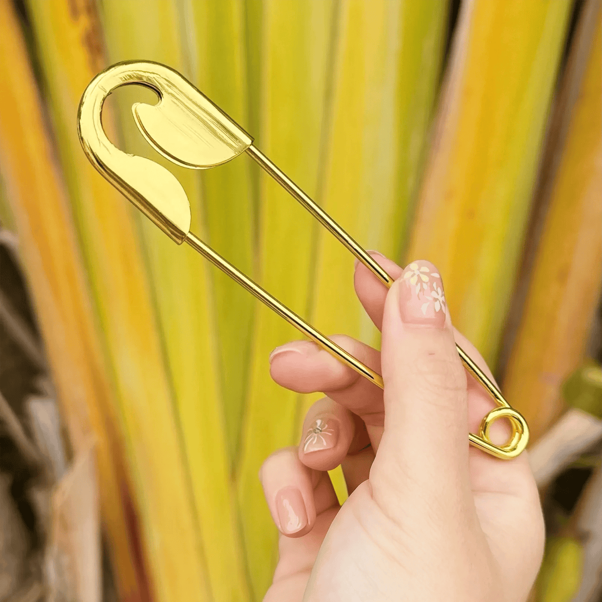 Monarch Mega Safety Hairpin