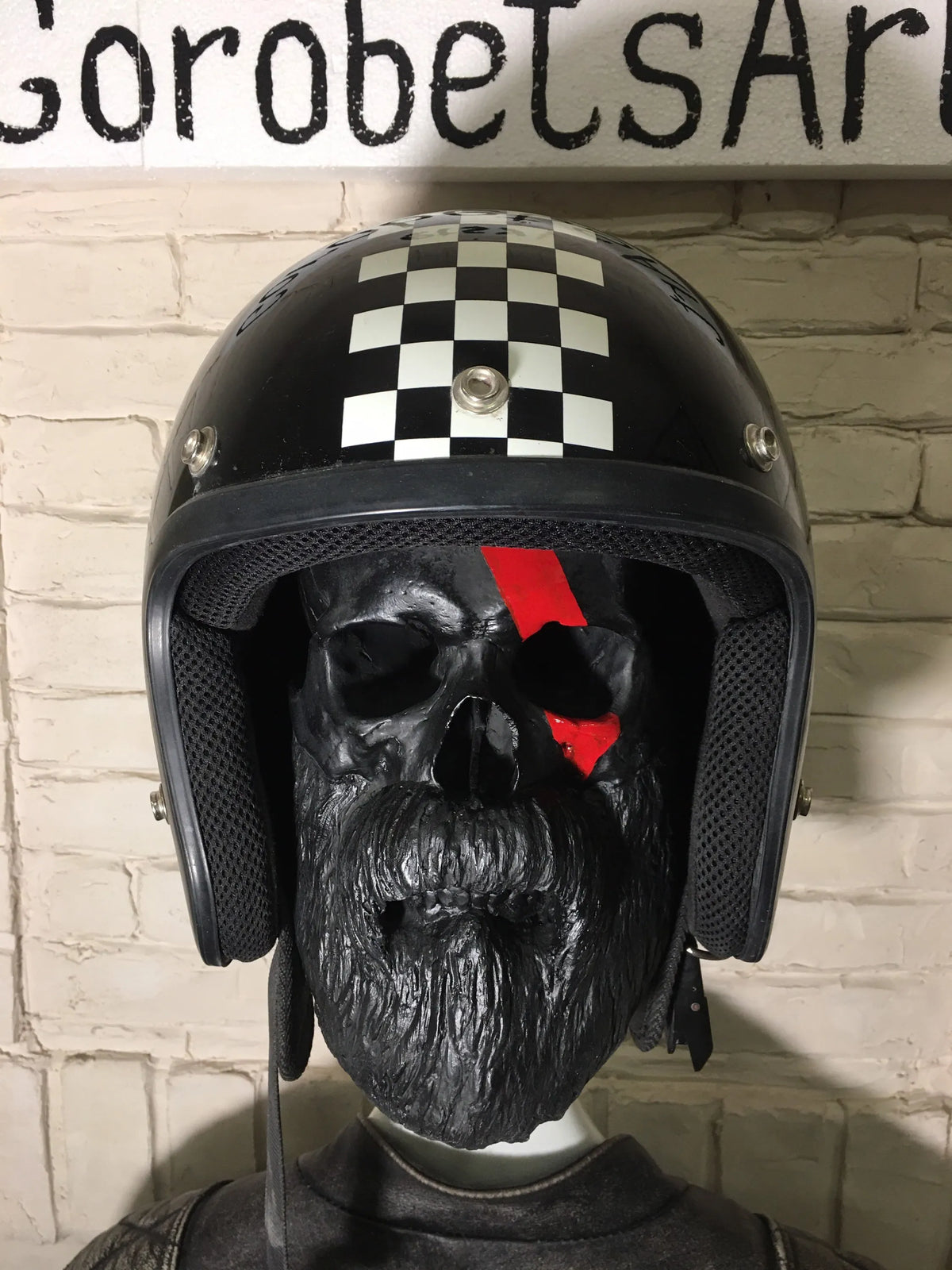 Motorcycle Skull Helmet Holder with Beard(🎁The most special gift for riders)