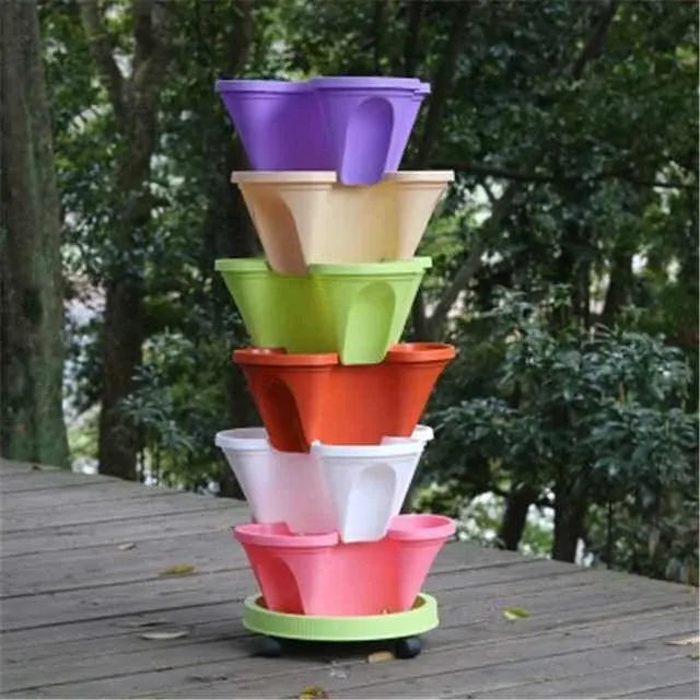 Stackable planters