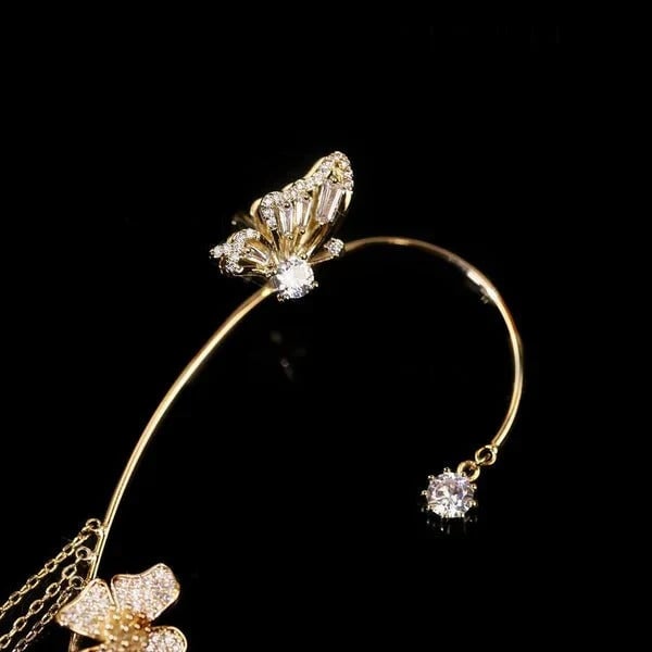 🔥HOT SALE🔥✨🦋Cubic zirconia earrings with butterfly fringes