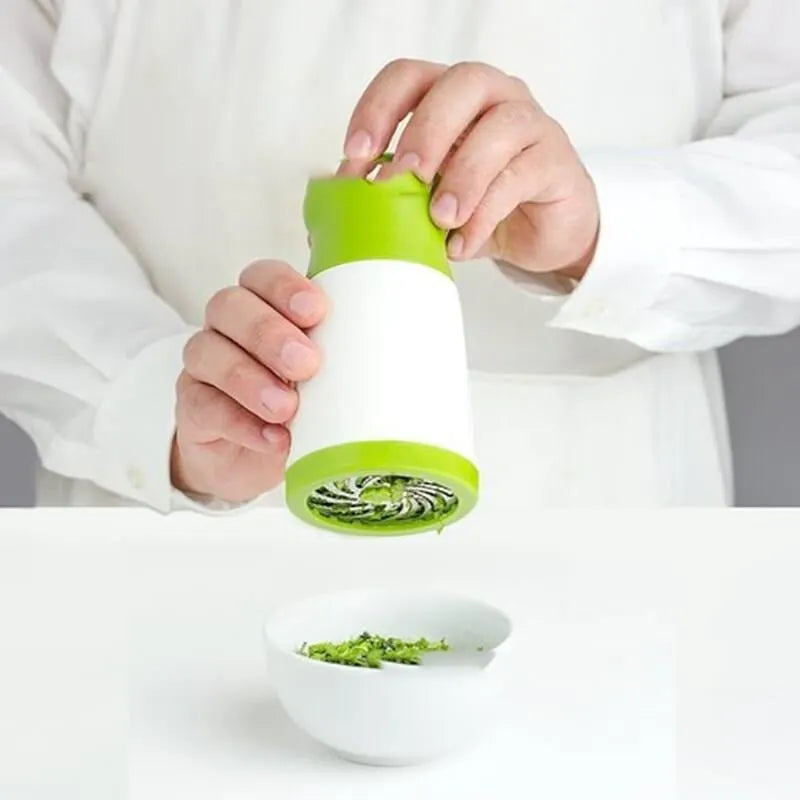 🎉White & Green Compact Cordless Herb Chopper, Efficient Cilantro & Herb Mincer, Easy to Operate & Clean