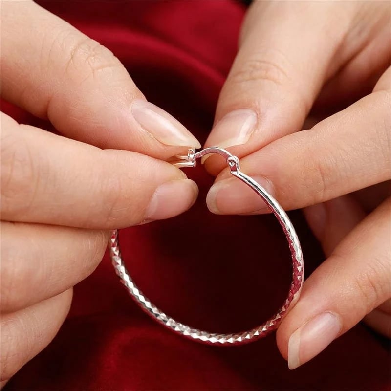 🔥 HOT SALE 🔥🎉 BUY 1 GET 1 FREE 🎁 Diamond-Cut Hoop Earrings for Women – Elegant, Sparkling 💎