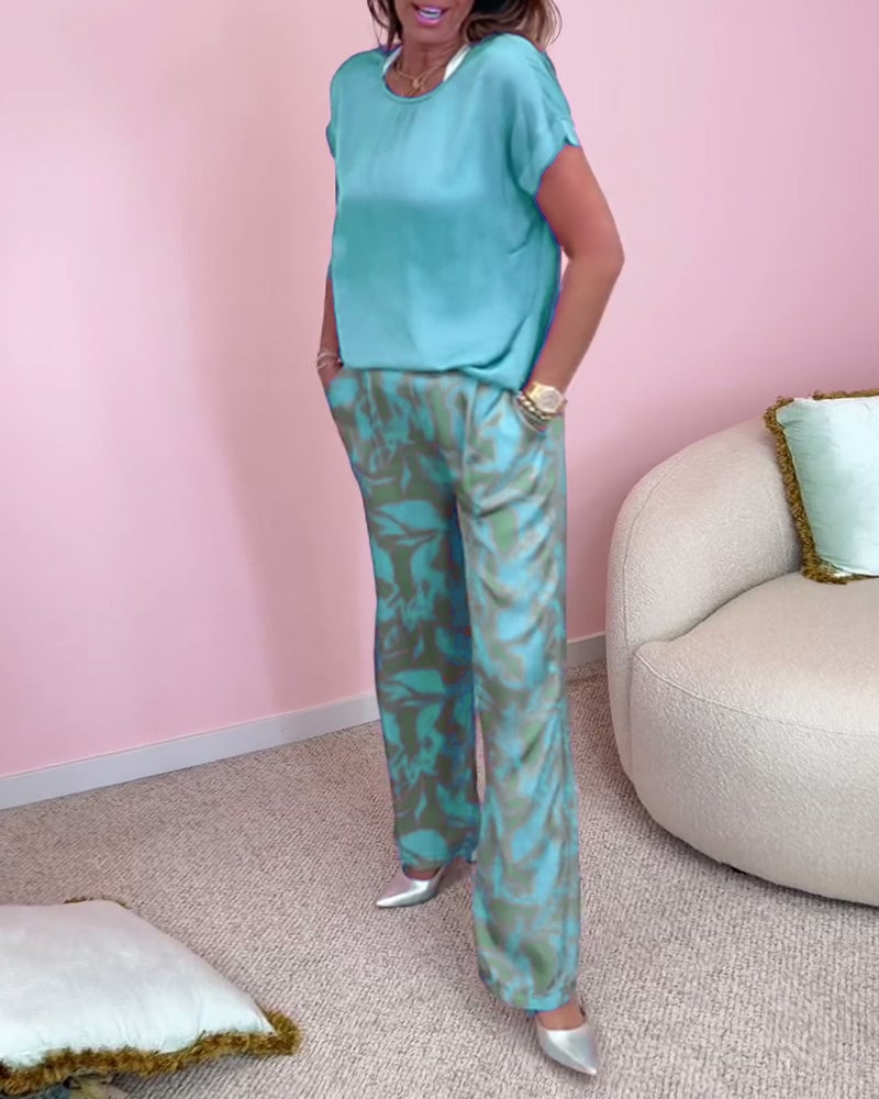 Super comfy blouse and pants Set