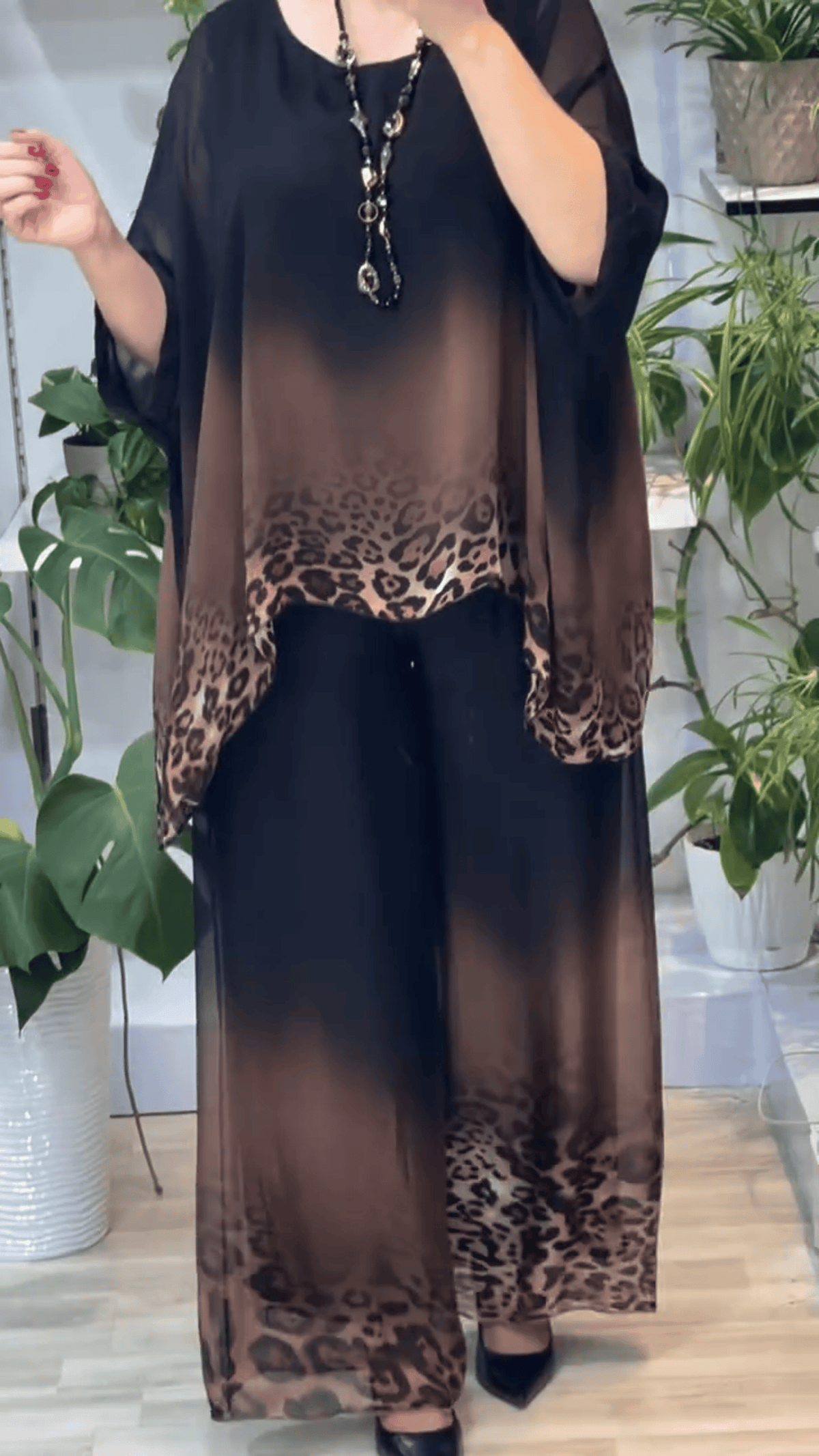 Women's Gradient Leopard Print Crew Neck Top And Wide Leg Pants Set