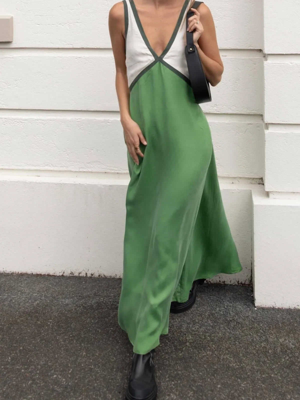 Sleeveless Colorblock Swing Dress