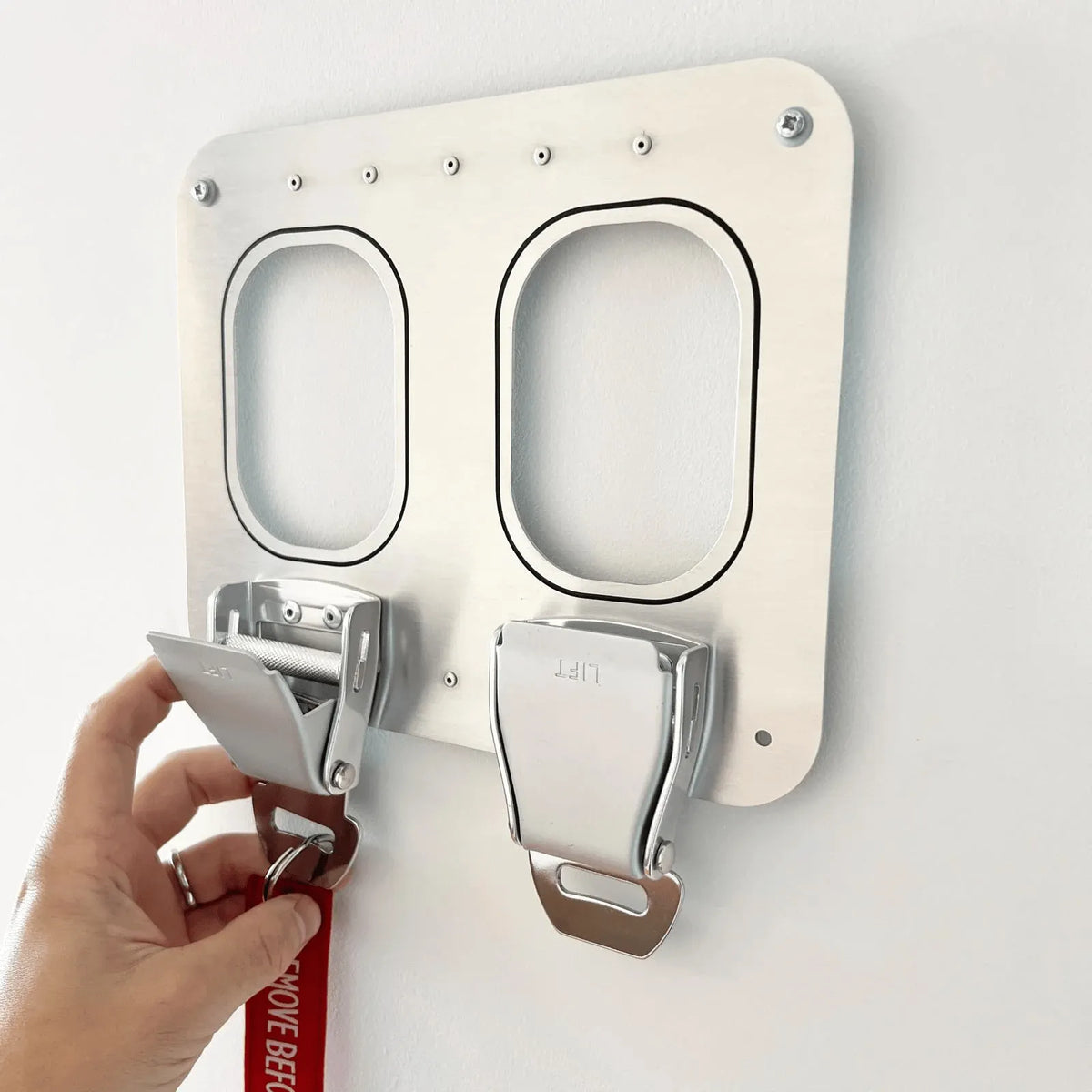 🔥HOT SALE🔥✈️ Handcrafted Aviation Seatbelt Key Holder