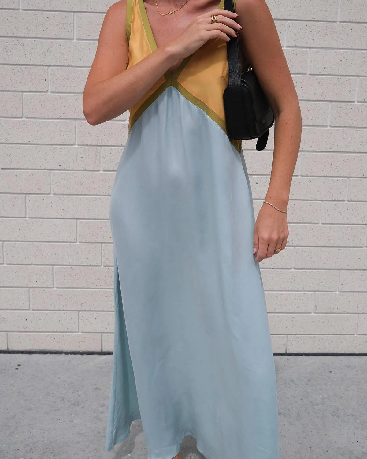 Sleeveless Colorblock Swing Dress