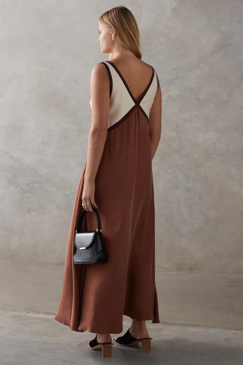 Sleeveless Colorblock Swing Dress