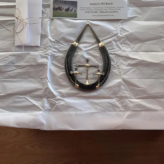 Horseshoe Nail Cross Wall Decoration