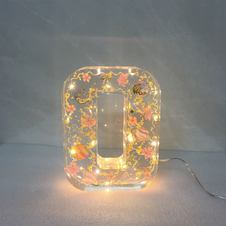 Handmade Floral Resin Night Light🕰