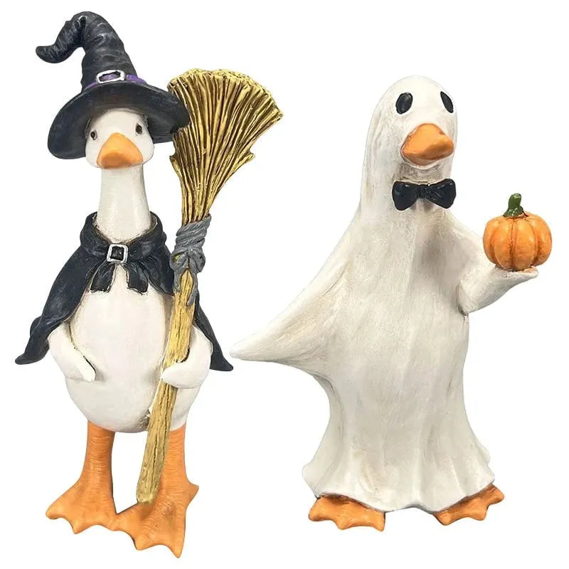 🔥 HOT SALE 🔥🎃BORING HALLOWEEN DECOR?🎃 Spooky Duck Set – Hand-Painted, 5 Characters, Weather-Resistant – For Shelves, Desks & Outdoors! 🦇