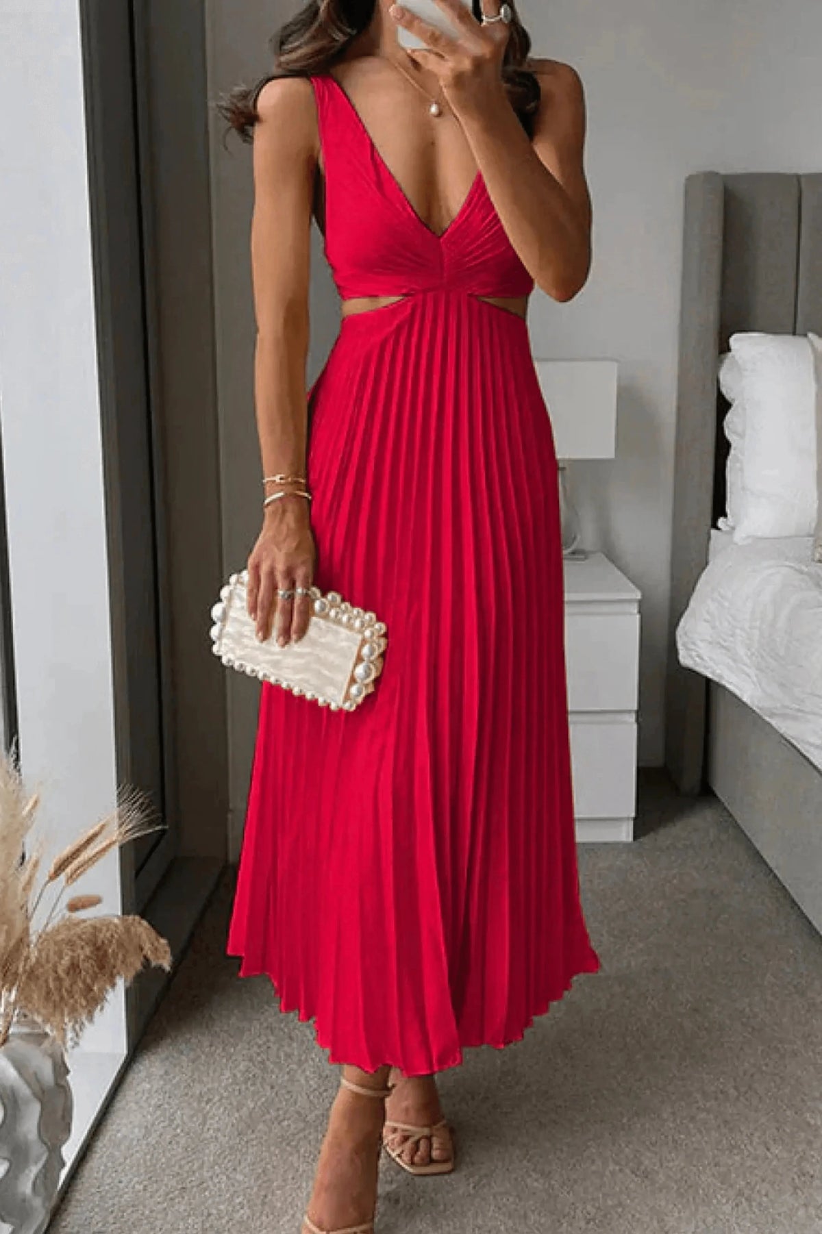 Estella Cutout Waist Loose Midi Dress