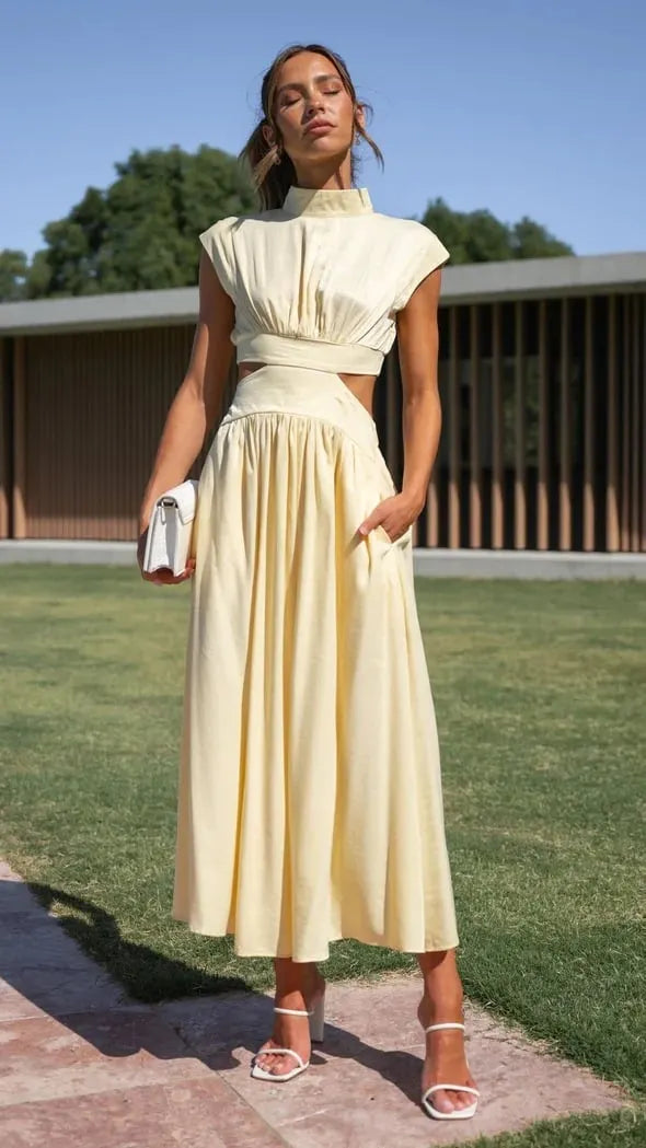 Cutout Waist Pocketed Vacation Midi/Mixi Dress